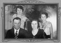 The Droke Family, 8/21/1935